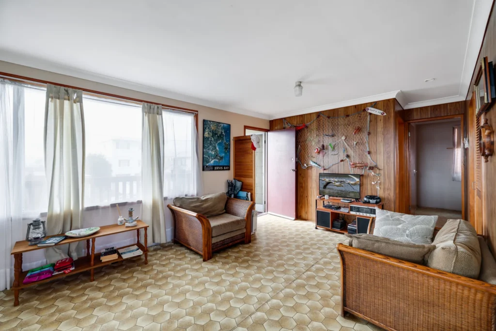 Original lounge area